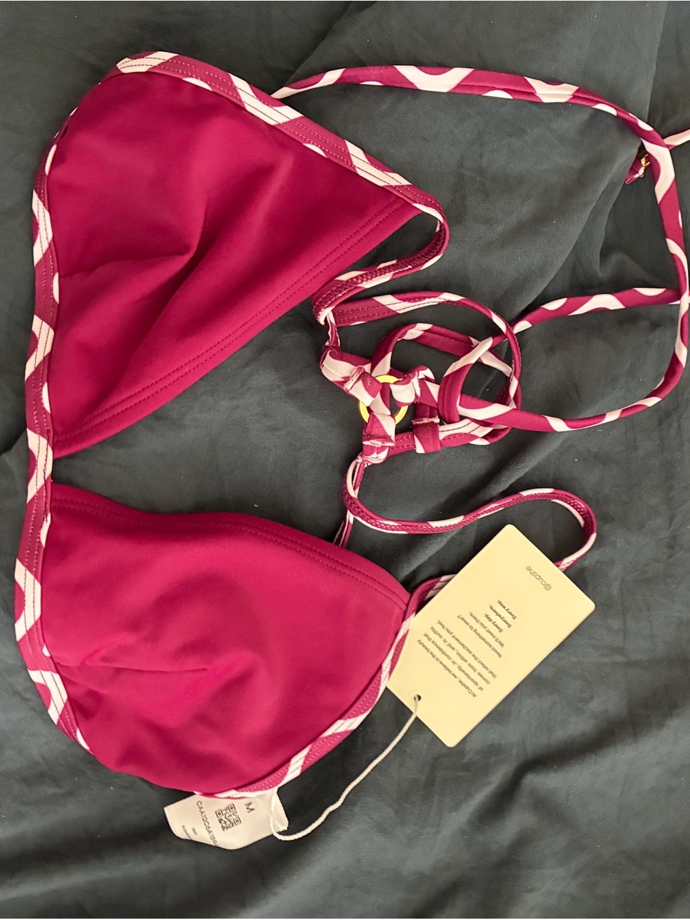 Cupshe Raspberry Pink Triangle Bikini Top with Contrast Trim